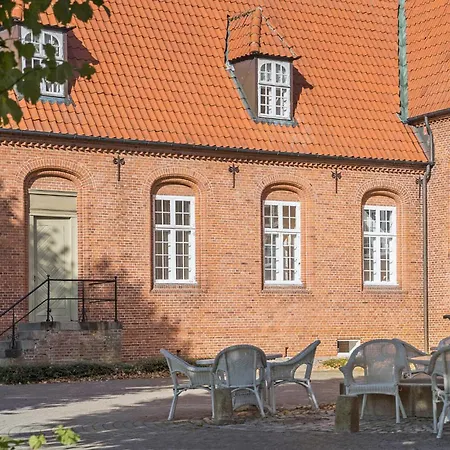 Holiday home Lejl 51 *